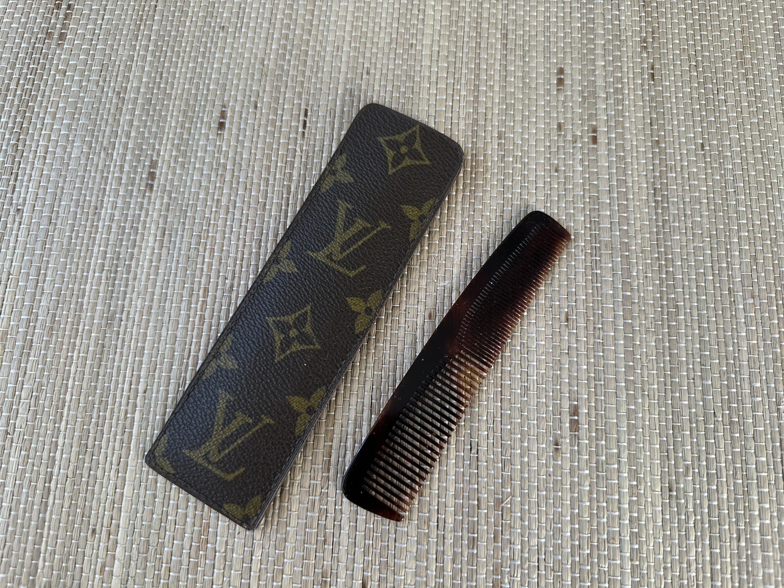 Louis Vuitton Rare Vintage Comb Case Travel Luggage Accessory Monogram Canvas