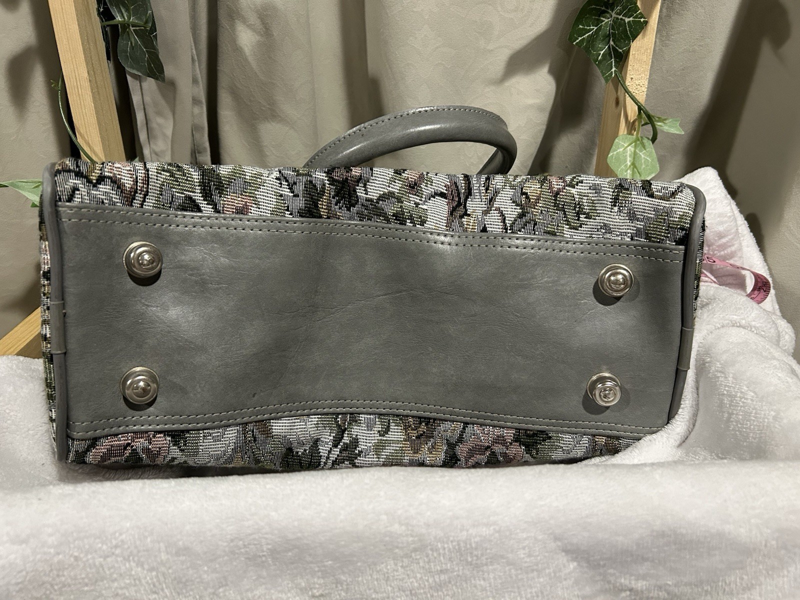 Vintage American Flyer Floral Tapestry Carry On Travel Bag