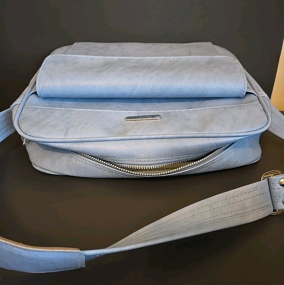 Vintage Samsonite Cordoba Carry On / Laptop Case Shoulder Travel Bag Light Blue