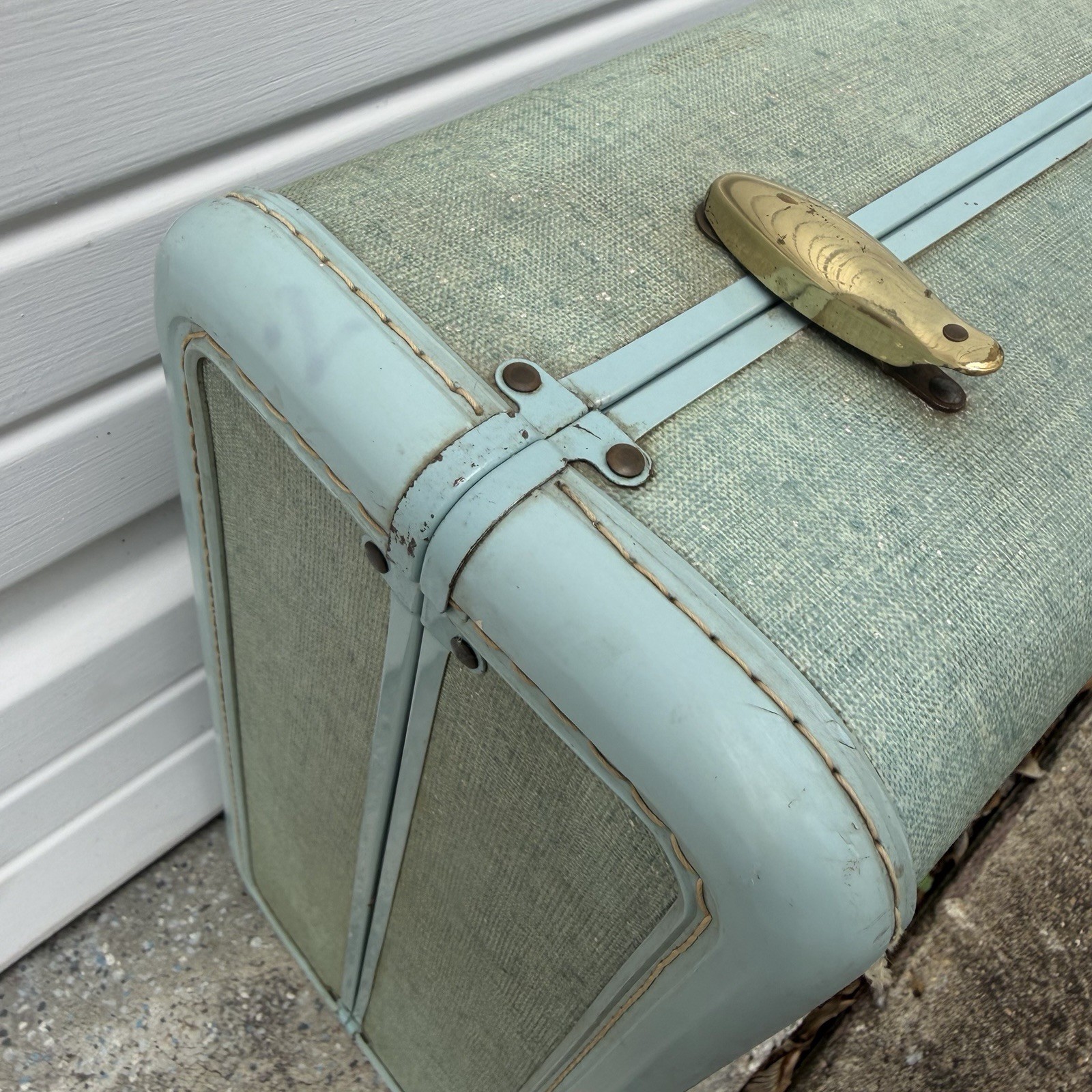 Vintage Samsonite Hardcover Teal Blue Suitcase 4221 Prop No Key NEEDS TLC