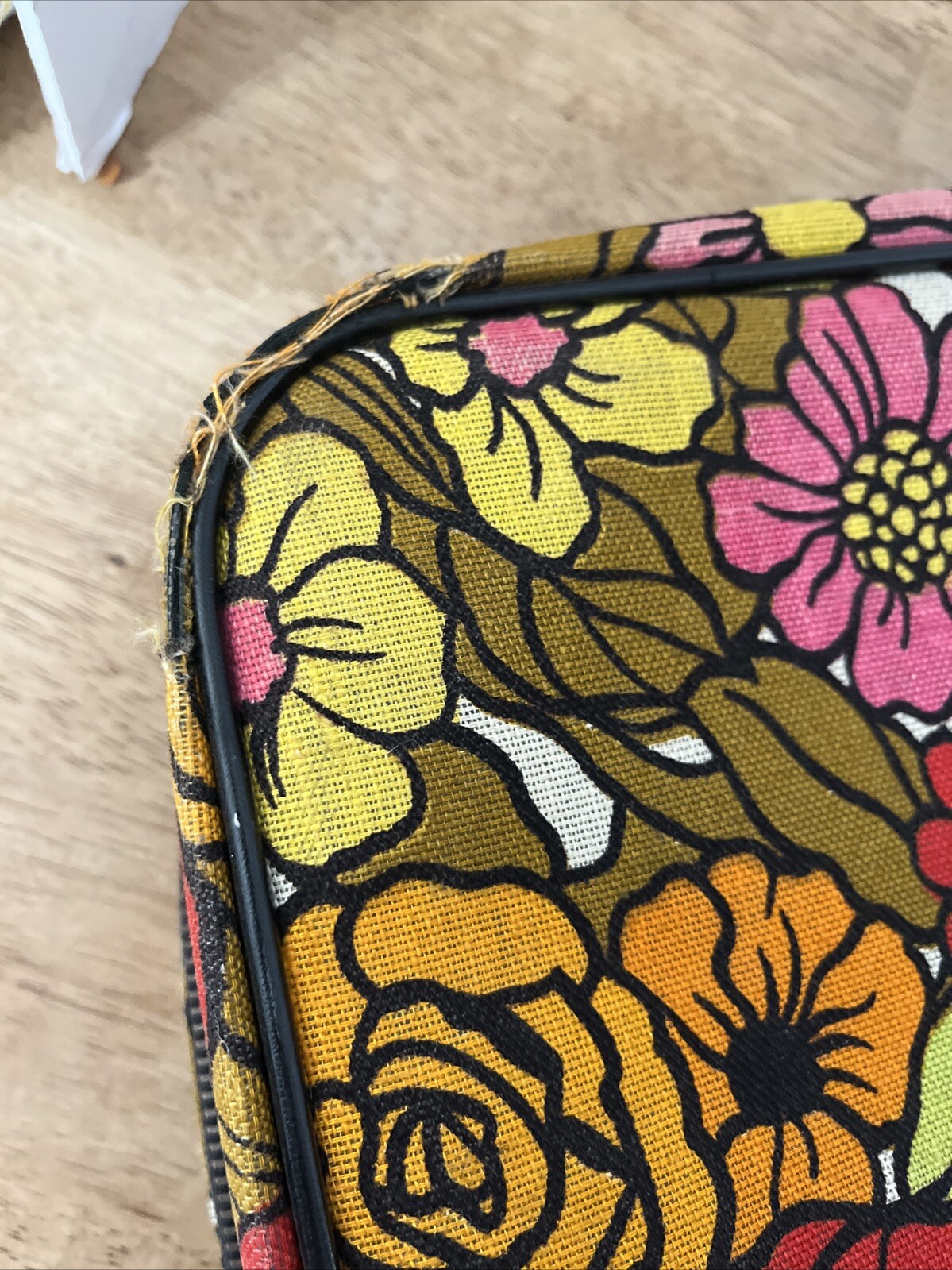 Vtg 1960’s 1970’s Flower Power Floral Suitcase Travel Bag Luggage Briefcase Mod