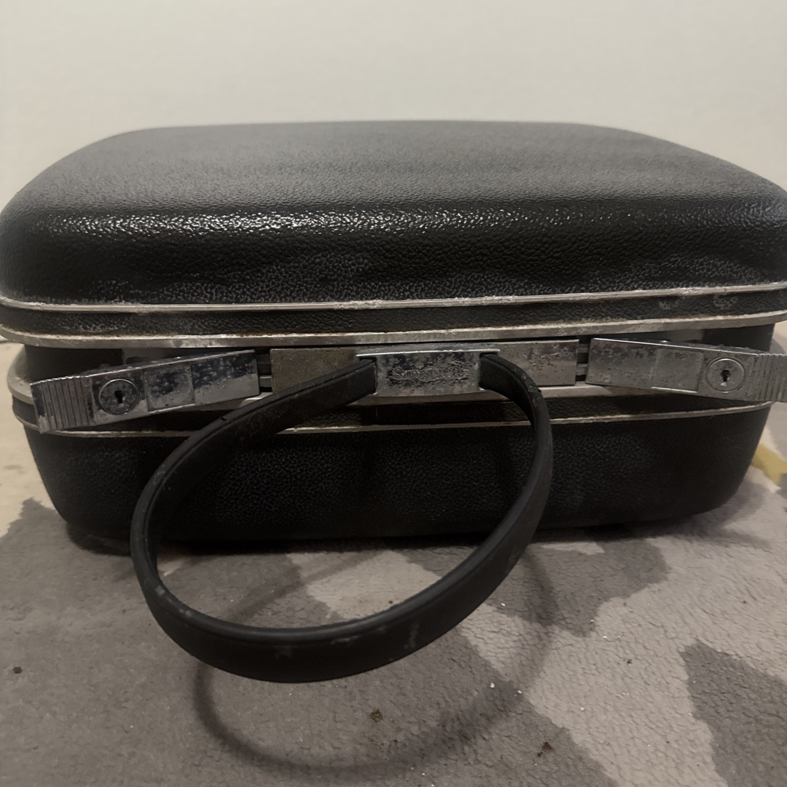 Samosonite Weekender Loop Handle Slate Gray Inside Top Vintage Floral Silk.
