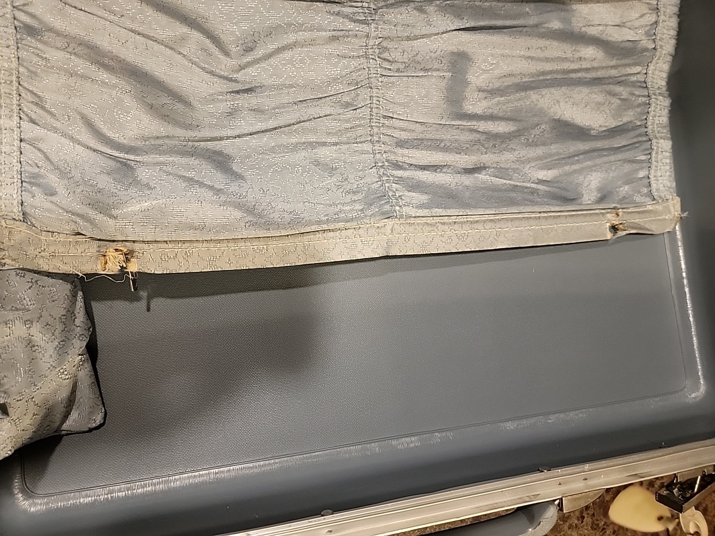 Vintage Sears Forecast Blue/gray Hard Plastic Suitcase.23x17x7 In. Some Wear.