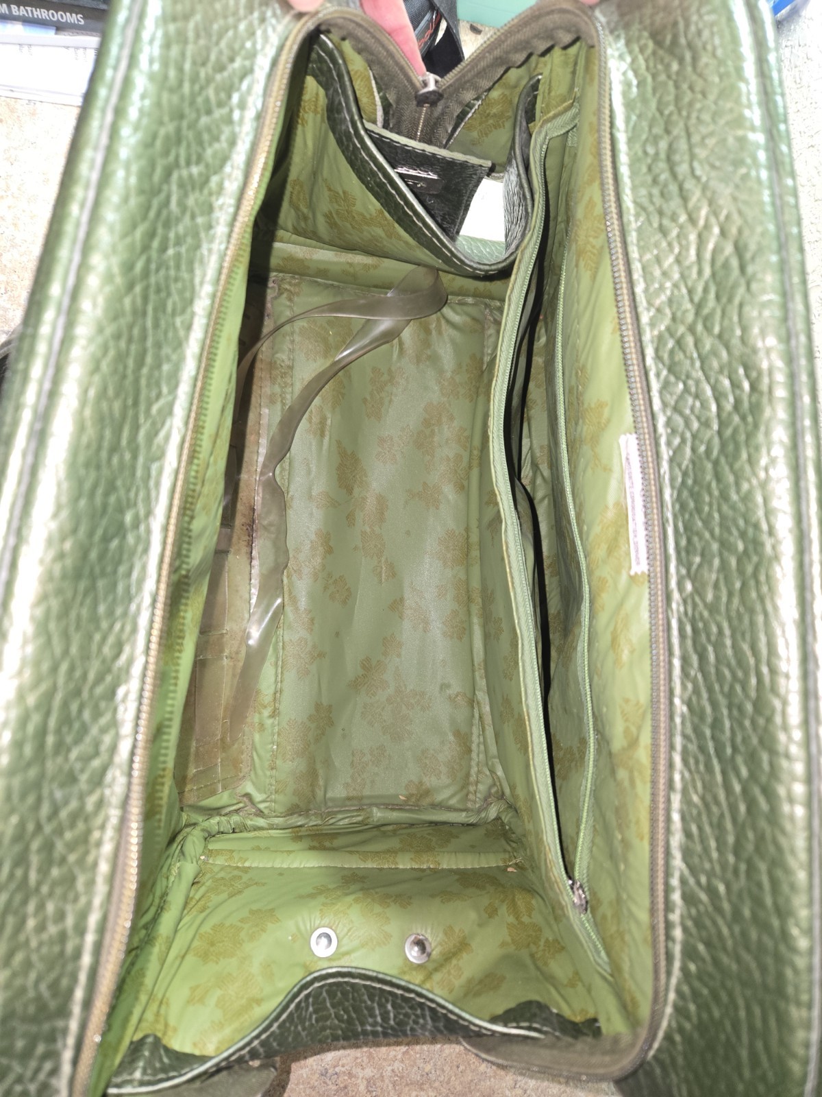 MCM Samsonite Sherbrooke Weekender Overnight Travel Suitcase Olive Green