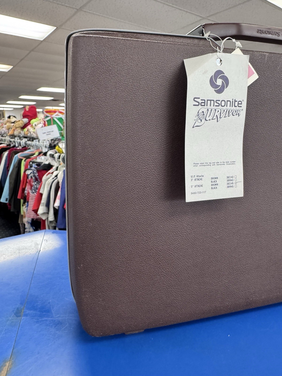 1984 samsonite the survivor brown card case briefcase with keys new/old stock