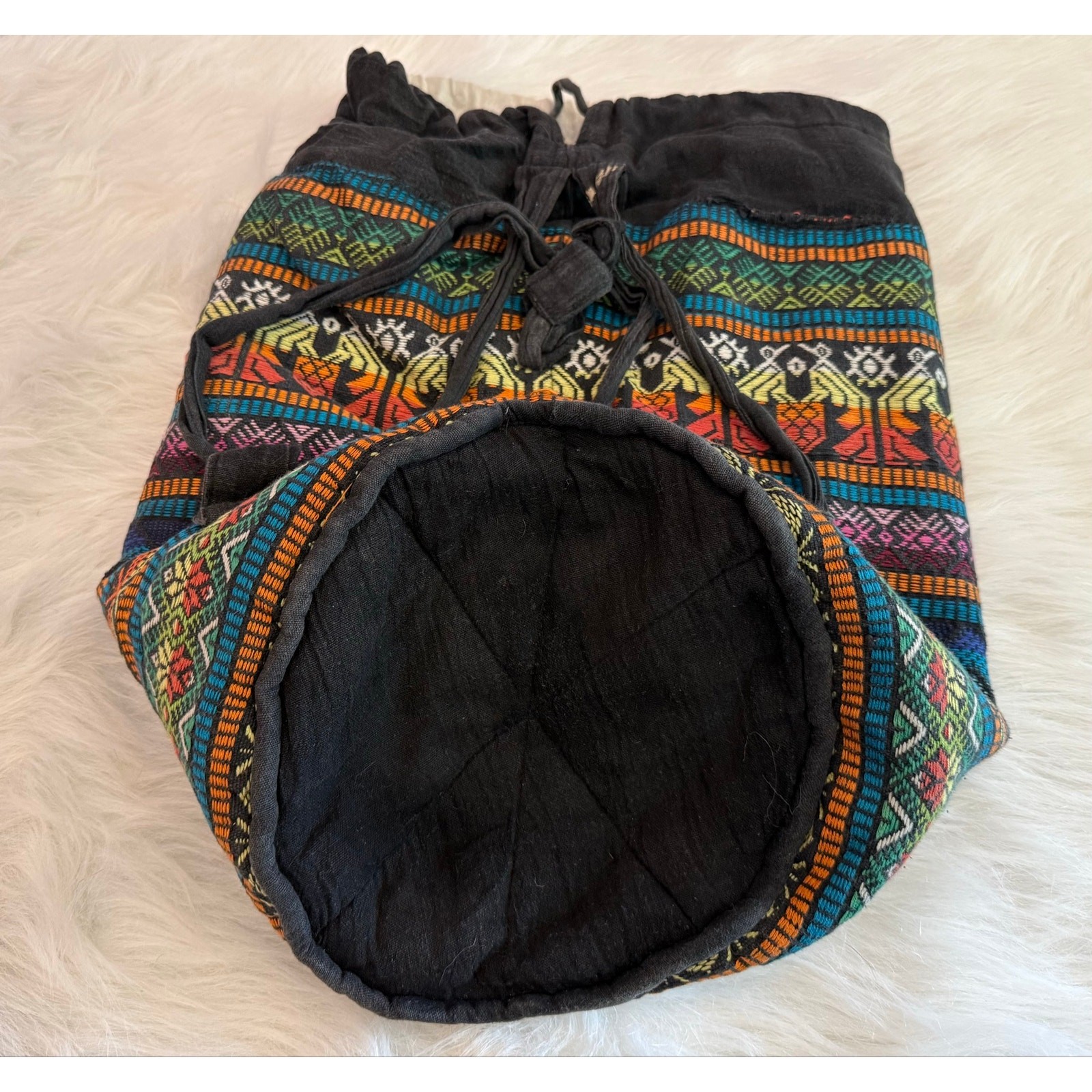 Vtg 80s Padded Aztec Tribal Woven Bucket Backpack Costa Rica Hippie Slouchy Bag