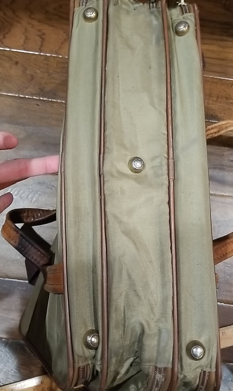 Hartmann Nylon & Leather 21″ 3 Compartment Carry-on Luggage Weekender Bag Olive