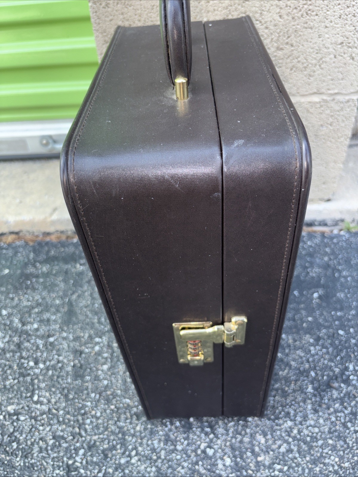 Vintage Destination Grey Goose Vodka Brown Travel Suitcase With Accessories
