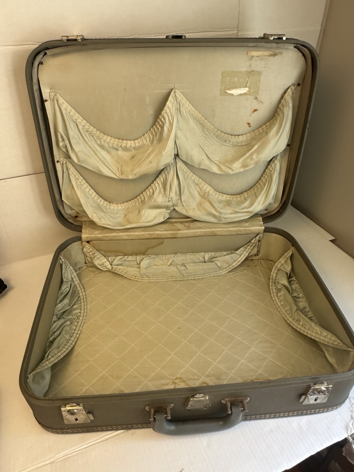Vintage Towncraft Hard Shell Suitcase Luggage Gray Olive Green Mid Century Prop