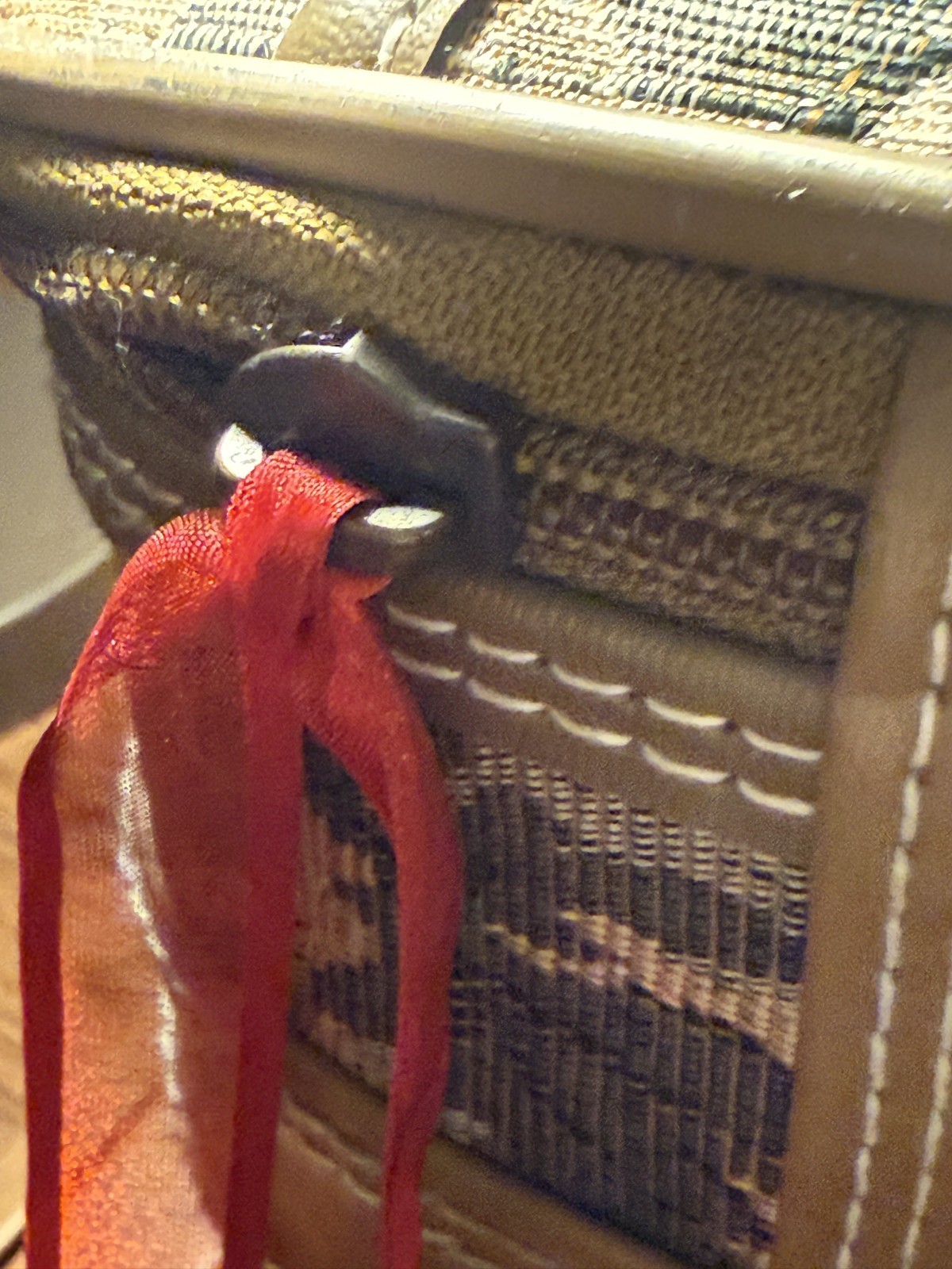 Vintage 80s Leisure Luggage Tapestry Floral Tan Leather Trim Suitcase Bag 21″