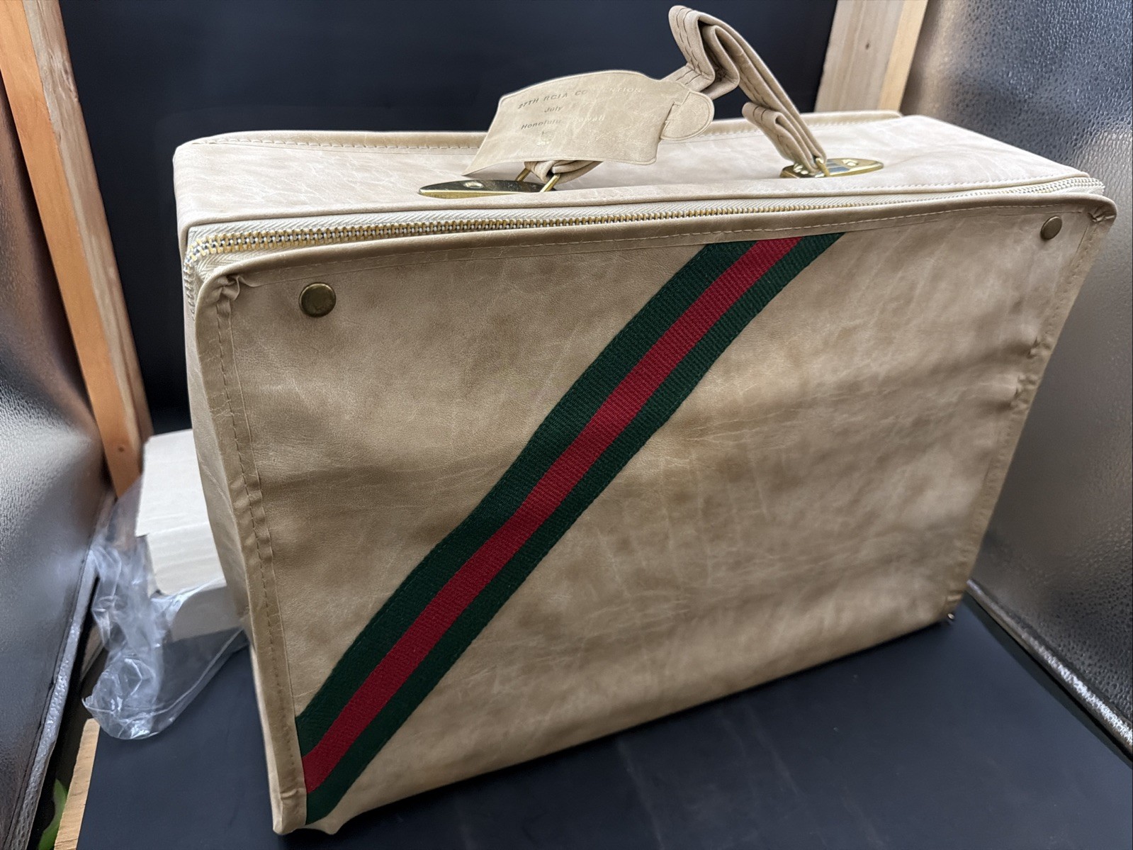 Vtg 1977 Prepac/Peerless Companion Traveler Fold Away Carrying SuitCase NOS