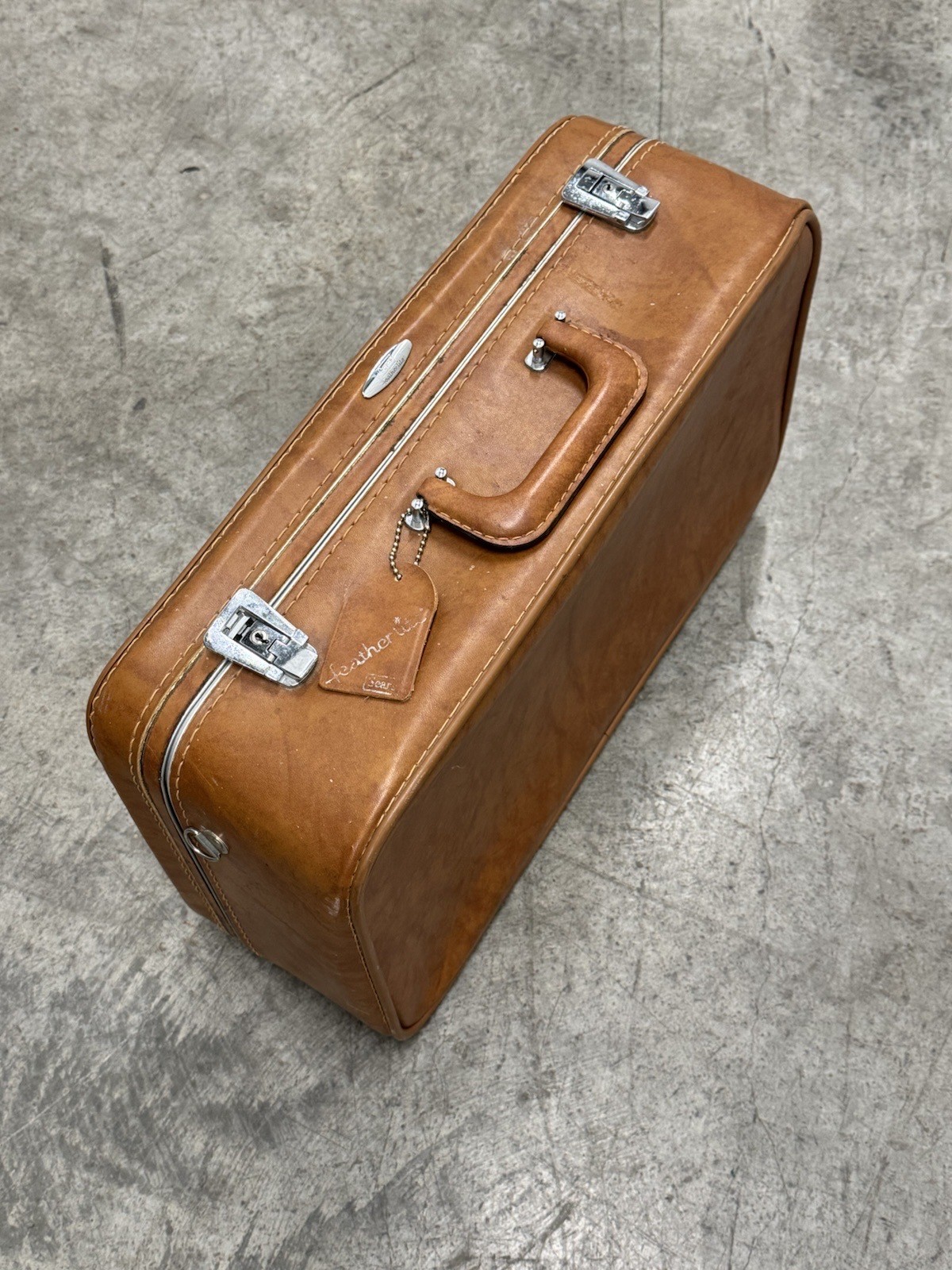 Vintage MCM Sears Featherlite Brown Pullman Suitcase