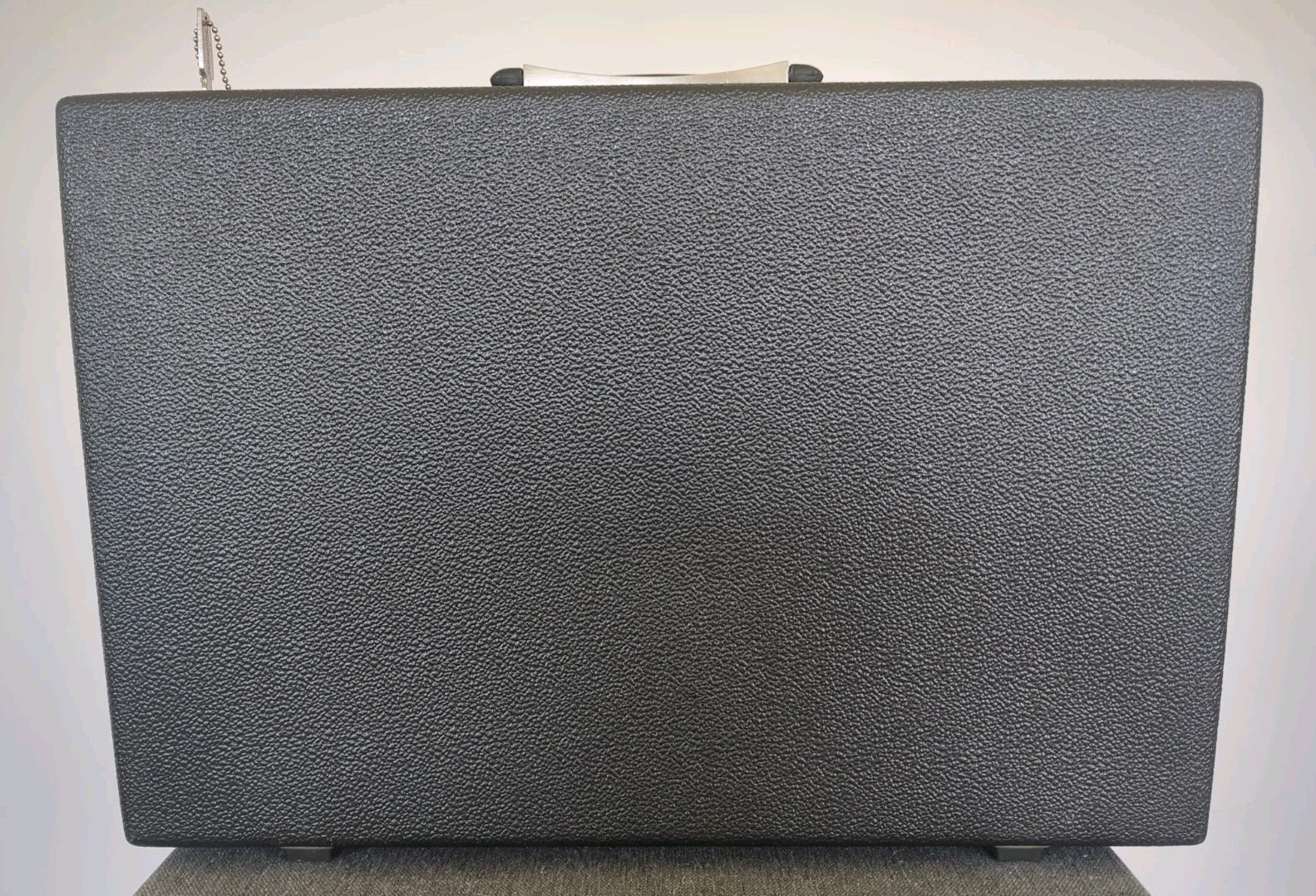 Vintage Samsonite Slim Hard Shell Black Briefcase 1960s–1970s With Key