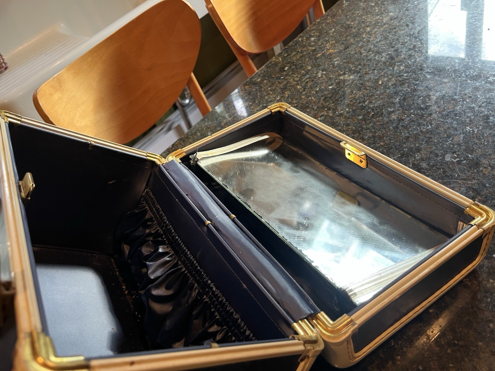 Vintage Samsonite Train Case Blue Marbled Shwayder Bros Makeup Vanity Box Mirror