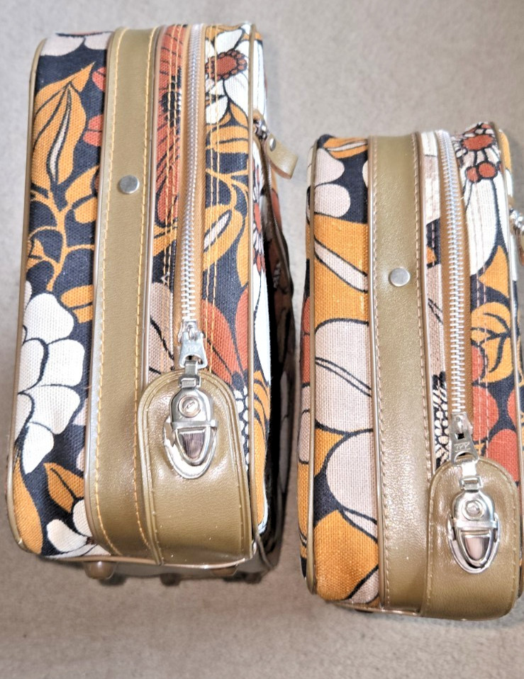 PAIR VTG 60’s Floral Hippie Flower Power MCM Canvas Suitcase Retro Groovy KEYS!