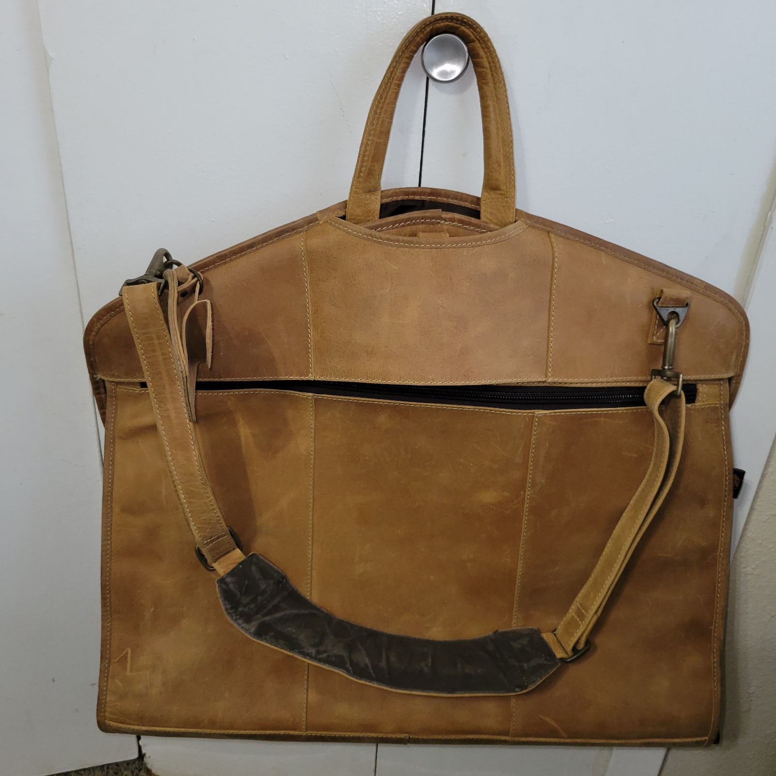 Vtg Canyon Outback Vachetta Leather Garment Bag Folding Travel Shoulder Strap