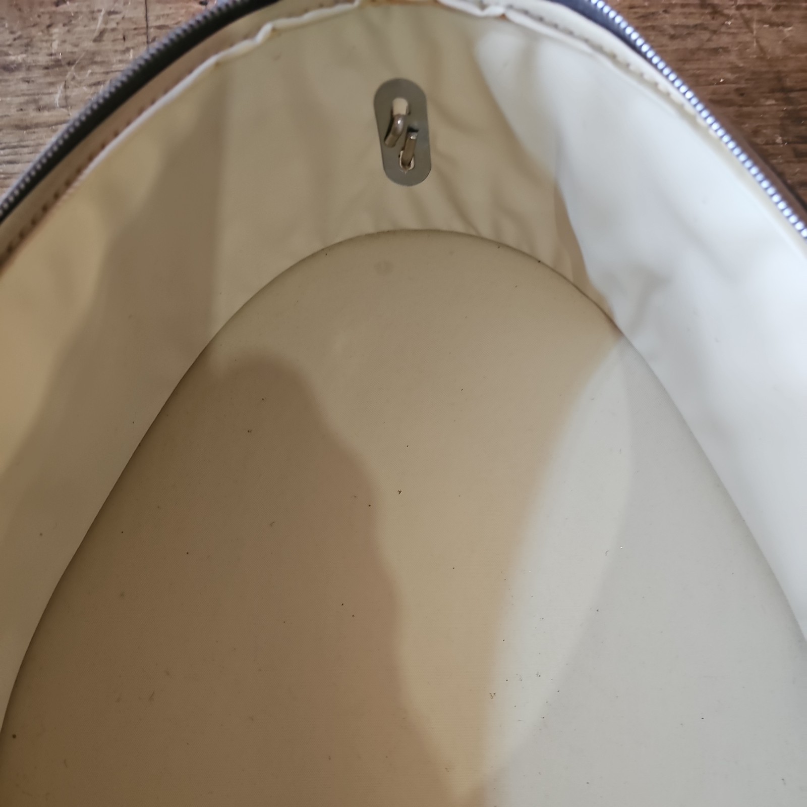 Vintage Gray Travel Hat Box Suitcase Oval Teardrop Egg Shape Zip Handle