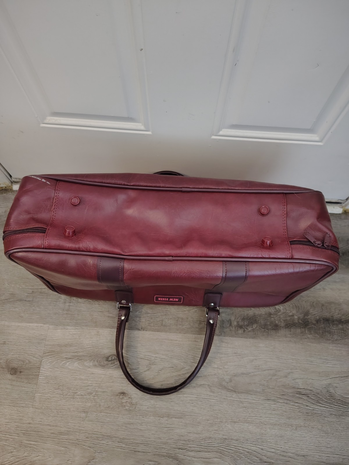 New Vista Burgundy Vintage Travel Luggage Set