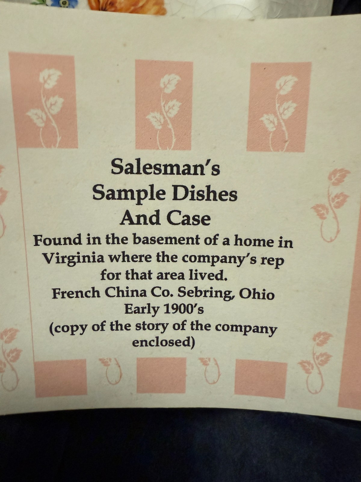 Vintage Salesman’s Sample case for pottery. 19?? Possible Sevring Company
