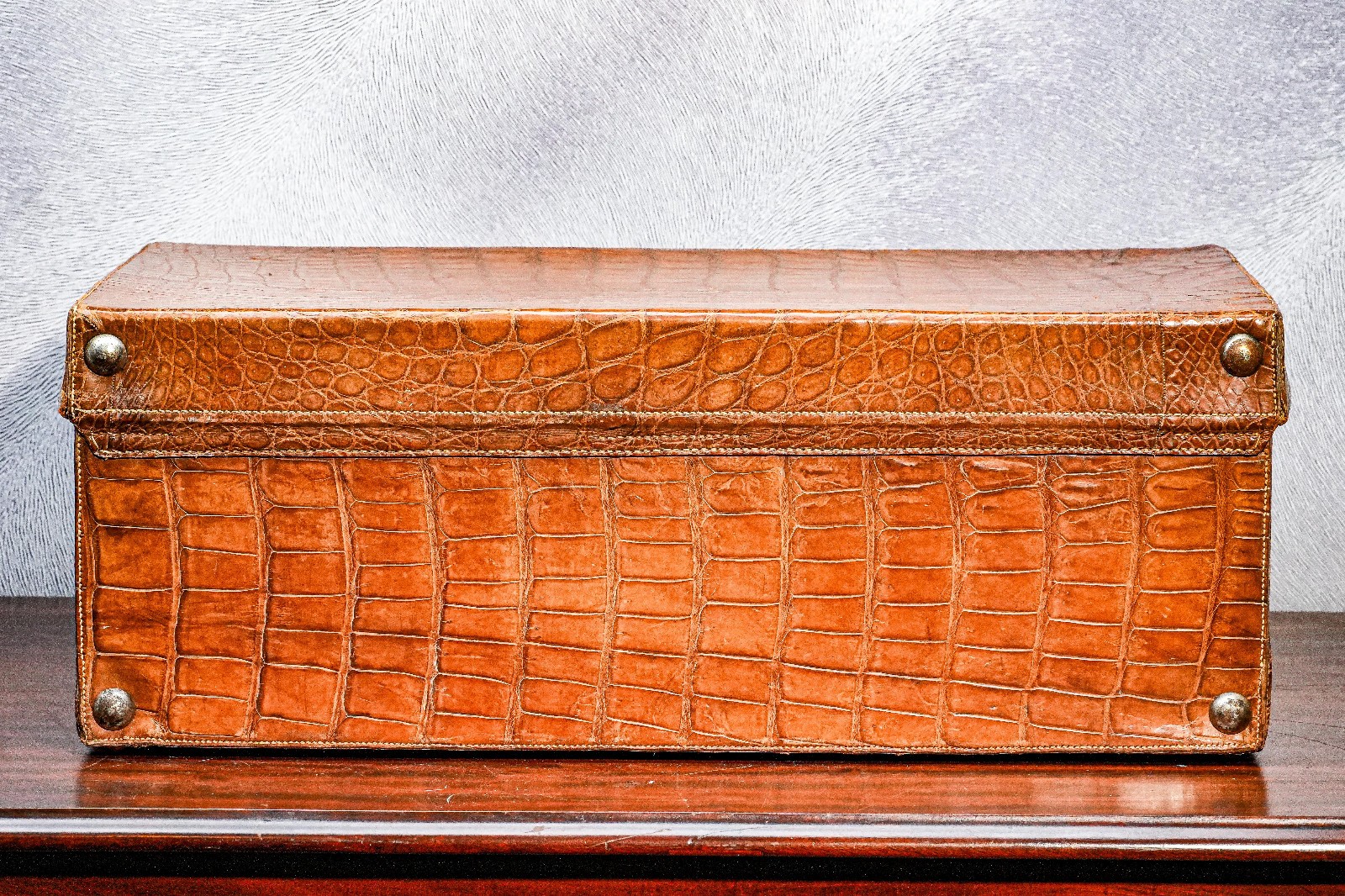 Large Light Brown Luxury Antique Crocodile Leather Travel Luggage Suitcase