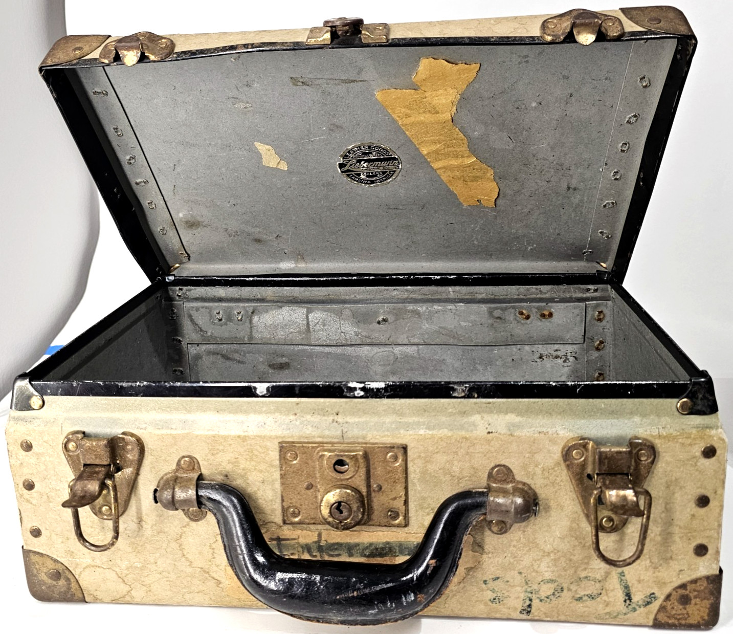 1931 Antique Liebermann Trunk Leather Goods Lansing MI steamer luggage doll case