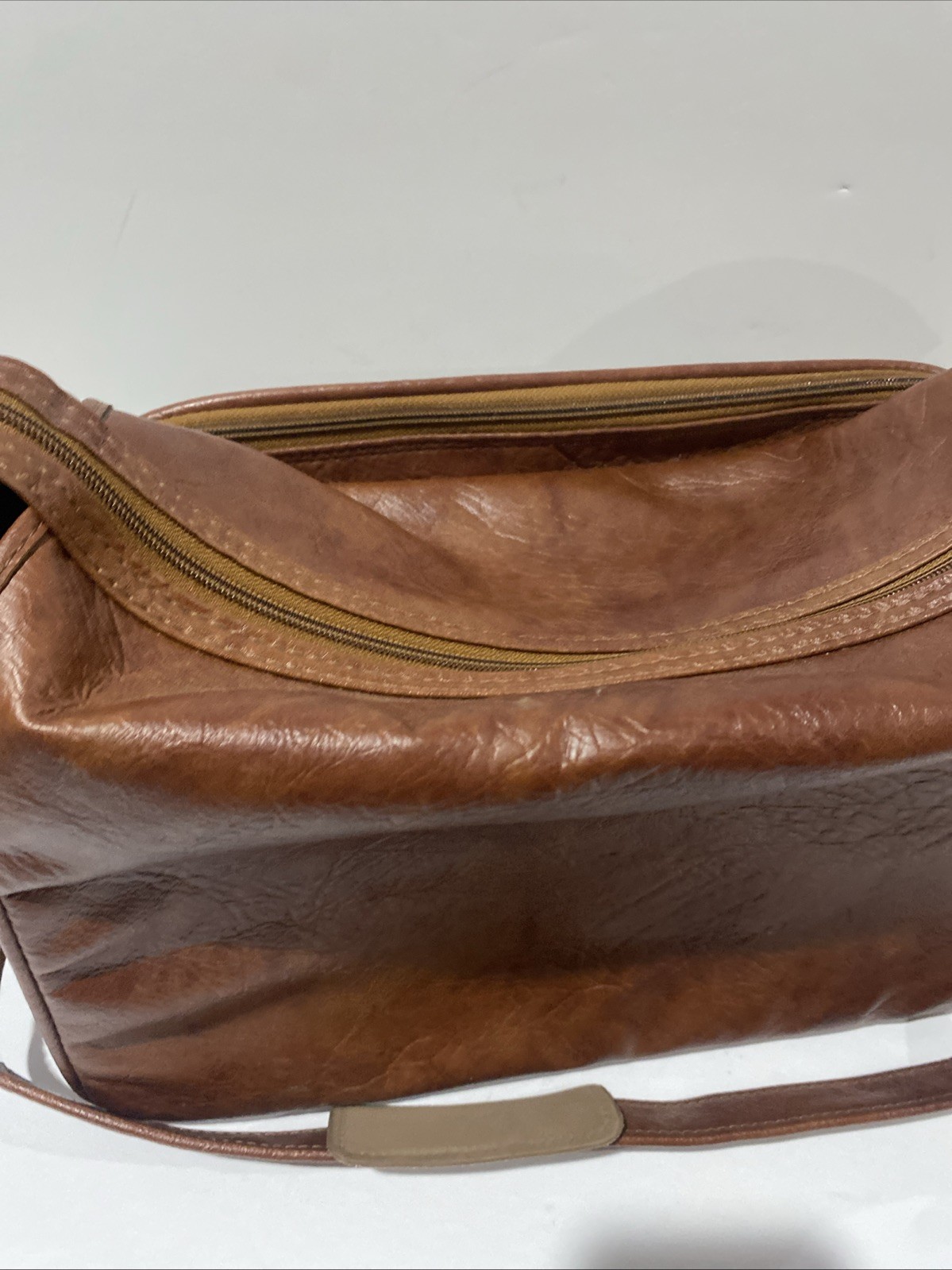 Vintage 1970’s Samsonite Silhouette Il Burgundy Luggage Travel Tote Shoulder Bag