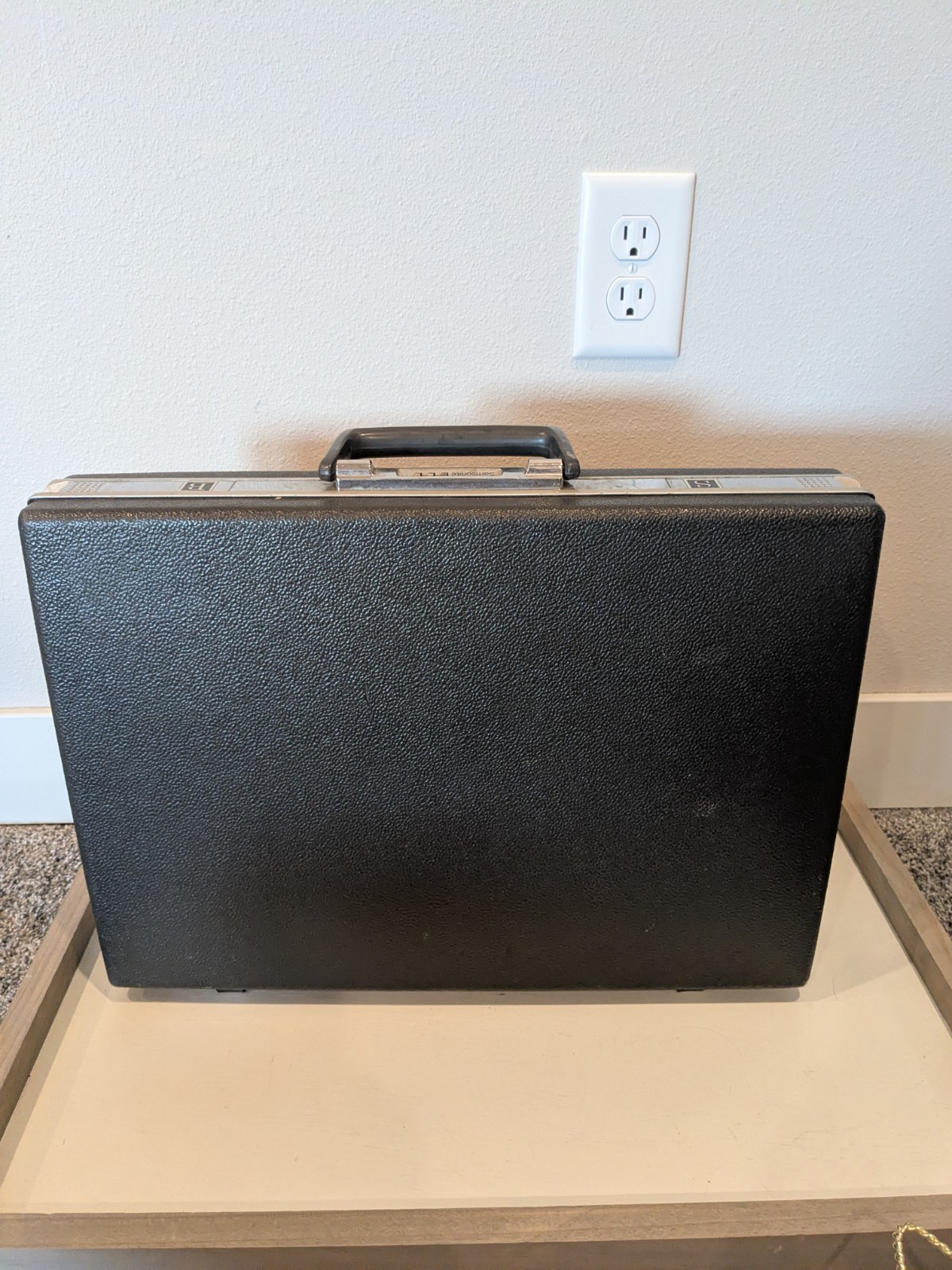 Vintage Retro Samsonite Hard-Shell Briefcase Dark Gray Combination Lock