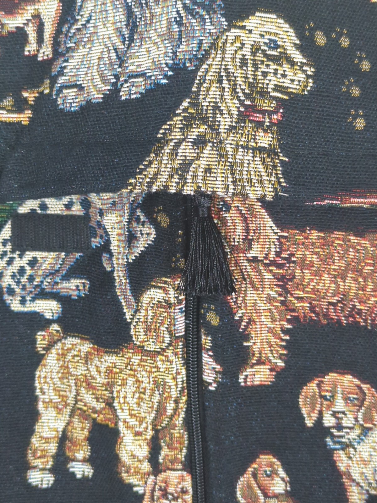 Vintage Tapestry Garment Travel Bag With Zipper No Pockets Dogs