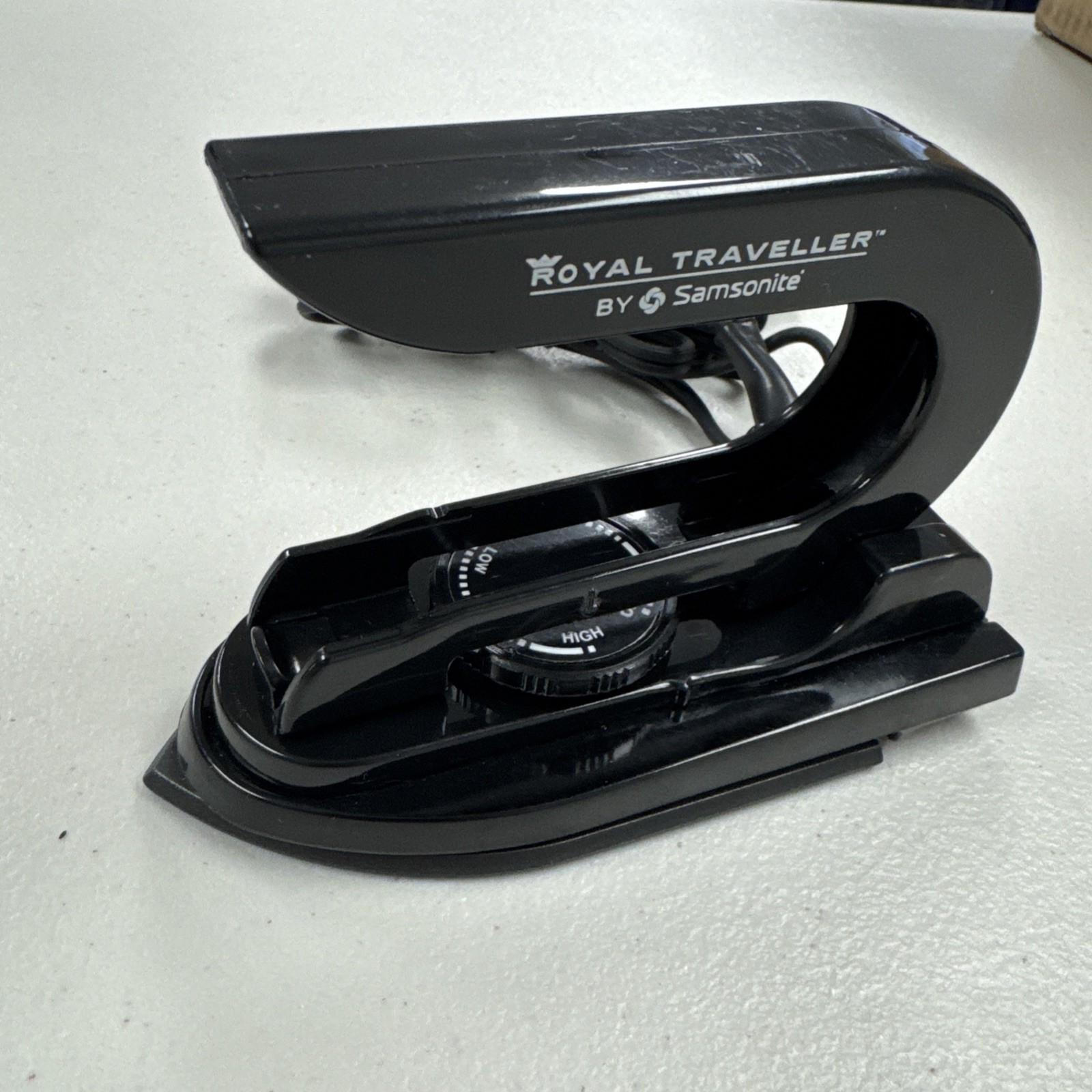 Royal Traveler by Samsonite Travel Iron 110v EUC Vintage