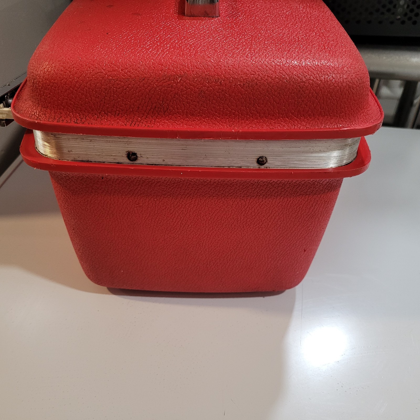Vintage60s Samsonite Red HardShell Train Suitcase Cosmetic Makeup Travel Classic