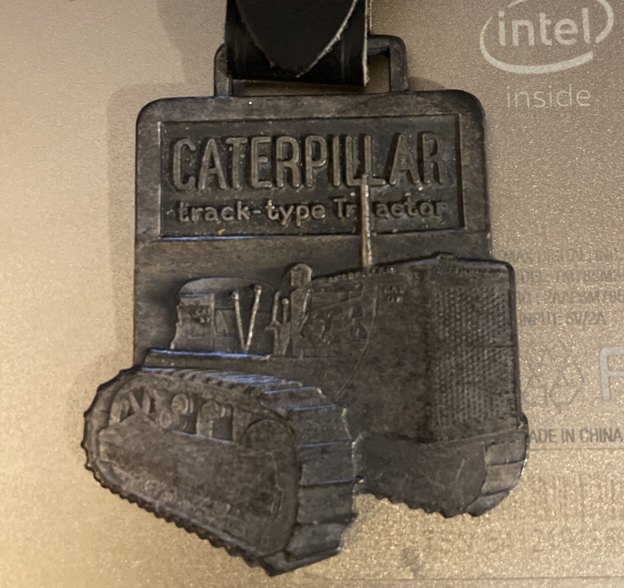 Vintage CAT Caterpillar Track Type Tractors Watch FOB / Suitcase Bag Tag EUC