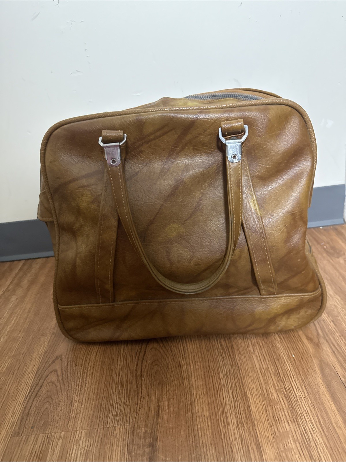 AMERICAN TOURIST Vintage Luggage Carry On Tote Overnight Bag Brown…, No Key