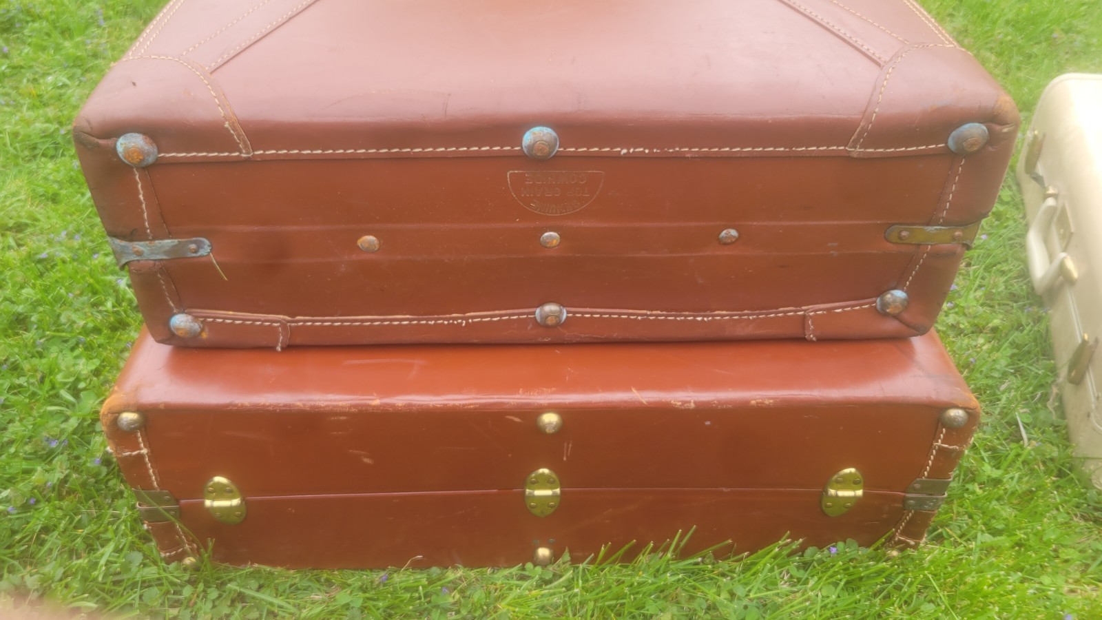 Vintage Wheary Luggage Set Of 2 Suitcases Genuine Cowhide Leather