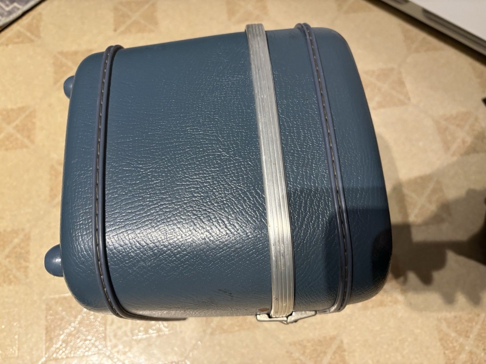 Maximillian train/ Cosmetic Case Blue Hard Shell With Pink Fabric