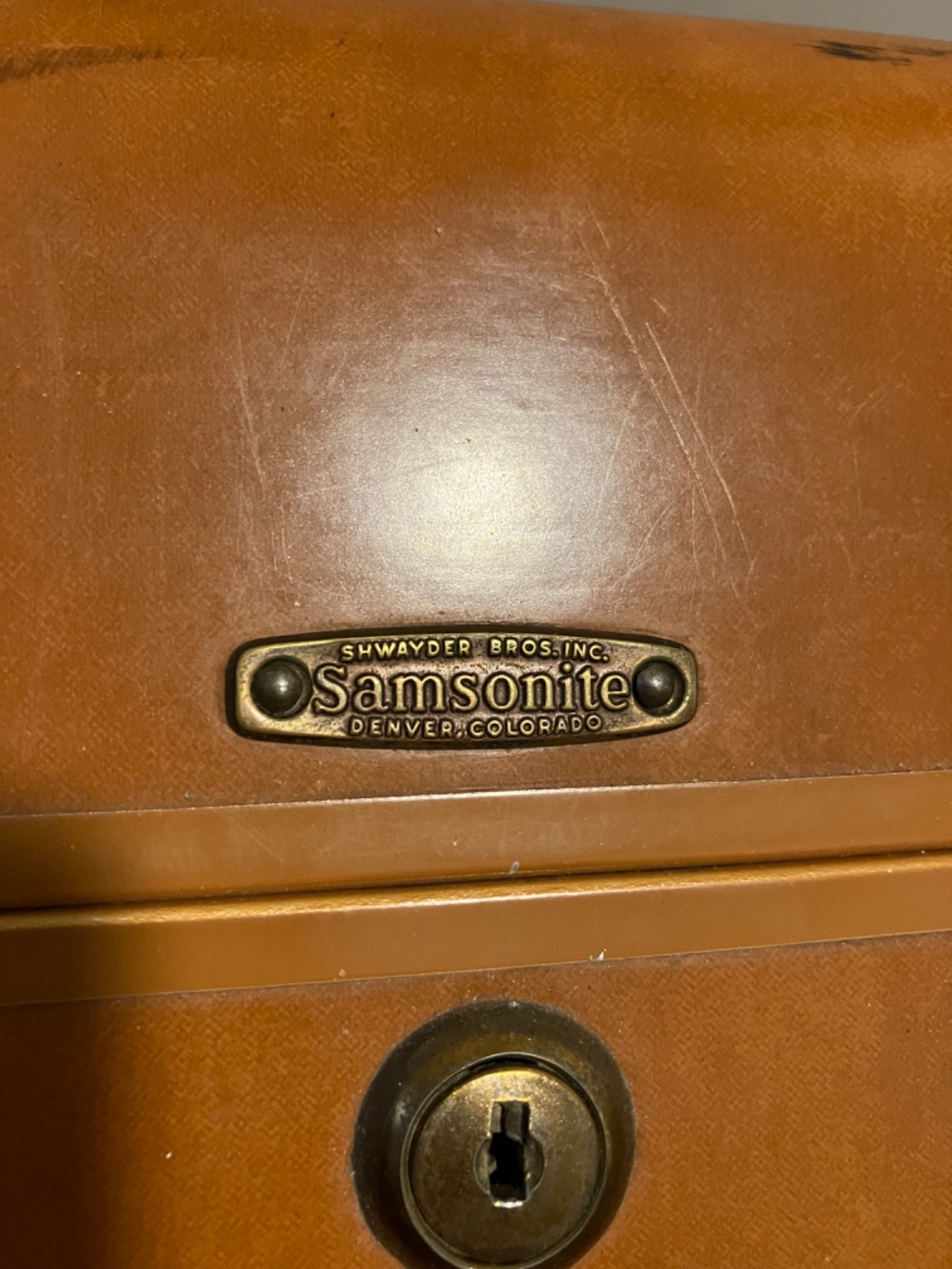 Vintage 1950’s Samsonite Brown Leather Hard Shell Luggage NO KEY