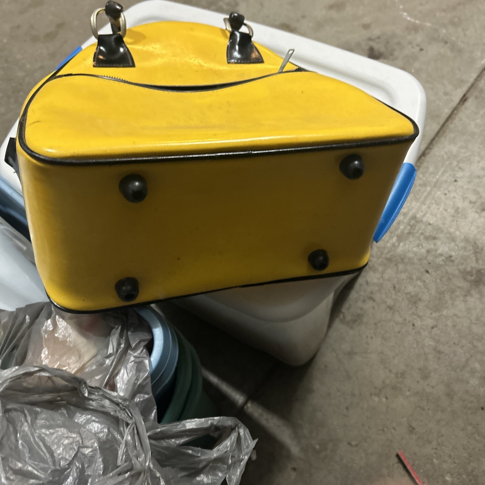 Vintage 1960s Yellow Vinyl Overnight Bag with Zipper Closure and Handle