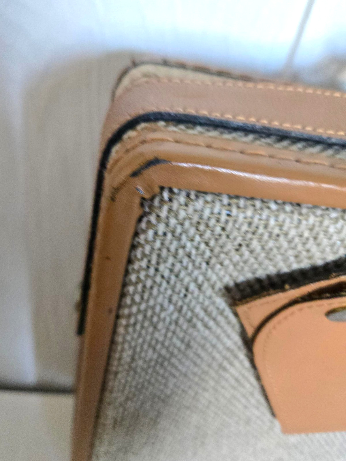 Vintage 1980’s Tweed Fabric Tan Briefcase 19 x 13 x 4