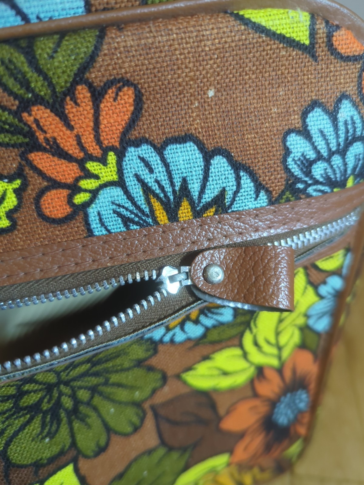 Vintage Bantam Floral Hippie Boho 60’s 70’s Suitcase Luggage MCM Japan