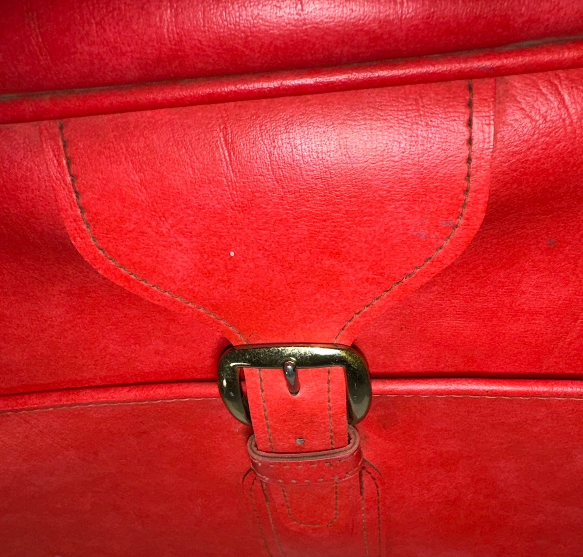 Vintage 1960s Royal Traveller Red Vinyl Overnight Travel Bag