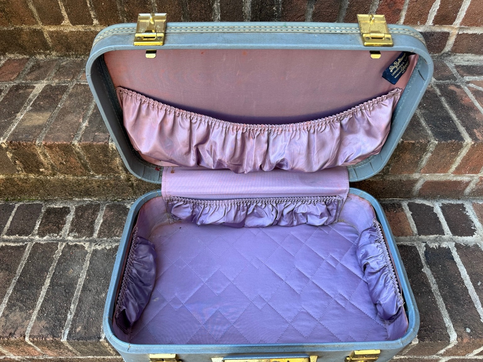 Lady Baltimore Blue Train Case Suitcase Mid Luggage Satin Interior 21” Vintage
