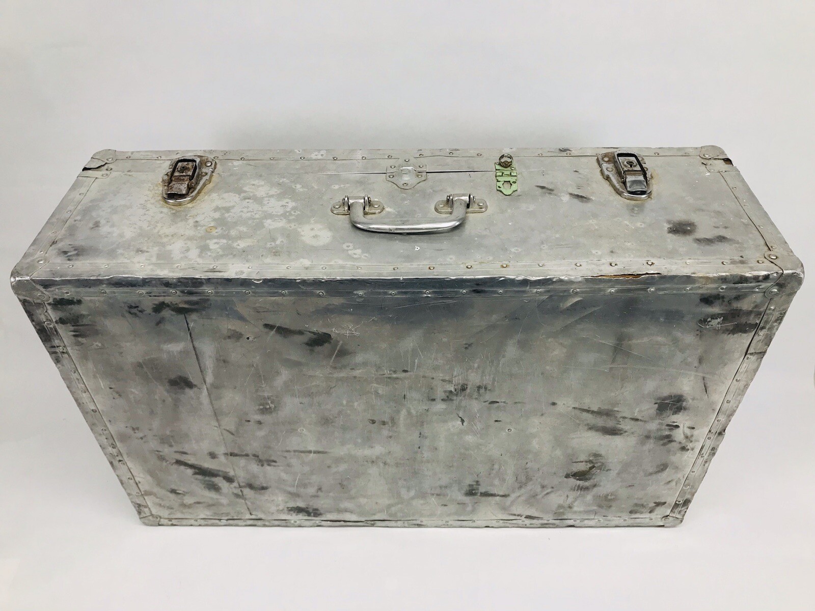 Vintage 40s Aluminum Suitcase Aviation Riveted Metal Luggage 26.25”x16”x8.5″