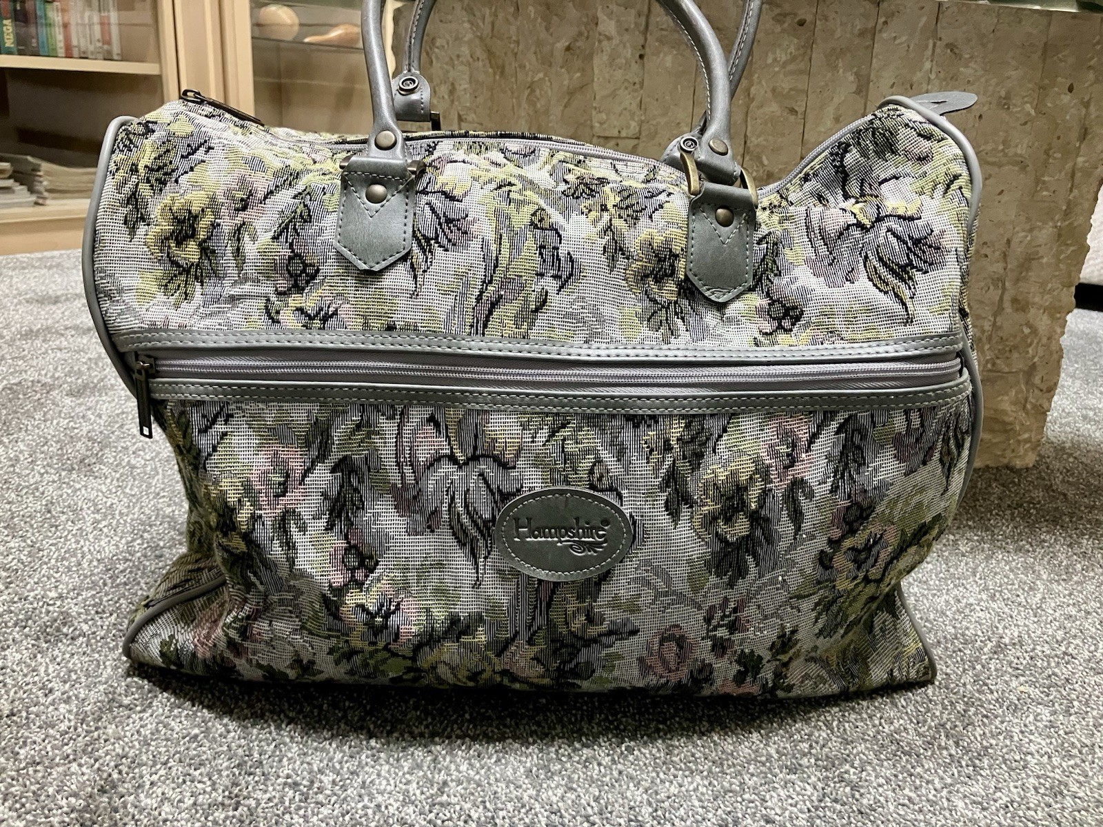 Vtg American Flyer Hampshire Tapestry Carry-on Tote Bag Duffle Gray Floral