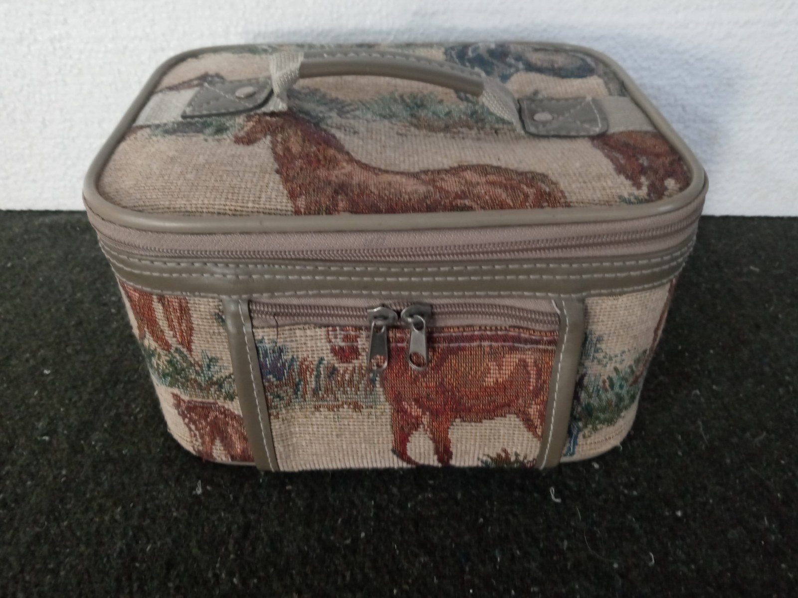 Vtg Equestrian Horse Bag Case w/ Mirror Pockets Leather Handle – Really Nice!