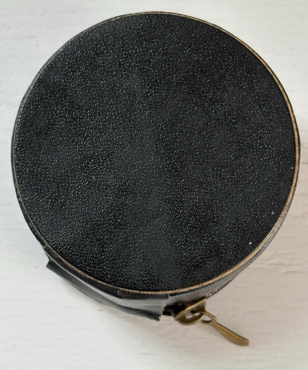 Vintage Small Round Leather Zippered Jewelry Case w/ Floral Embroidery 2-3/4″