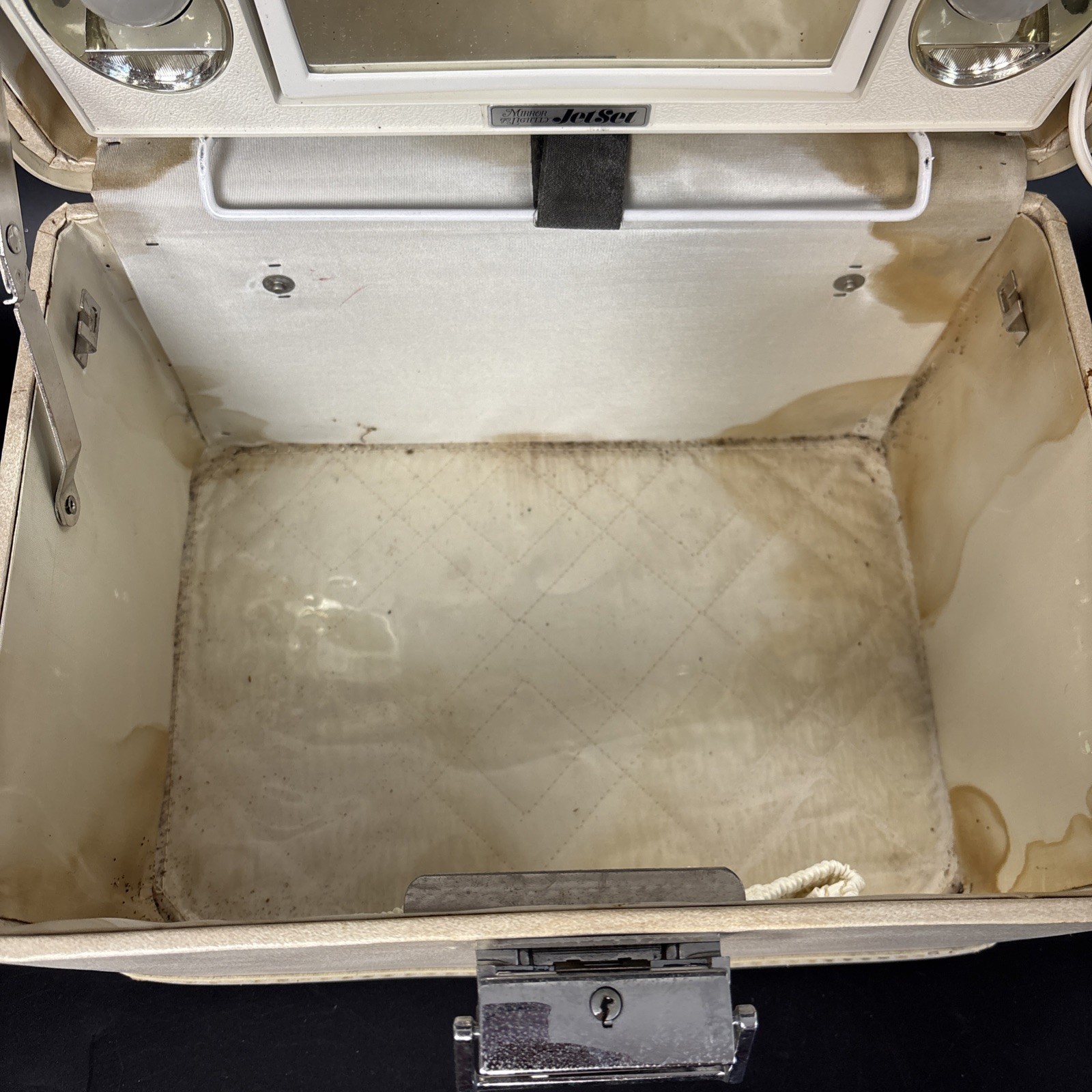 Vintage Cream Train Case Luggage Carry On Makeup w/Bercy Mirror