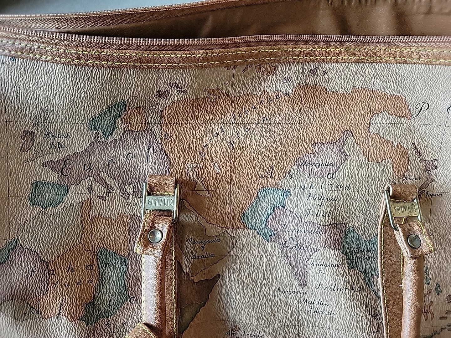 Vtg Gitano World Map Duffel/Travel/Carry-On Bag W Gitano Luggage Tag