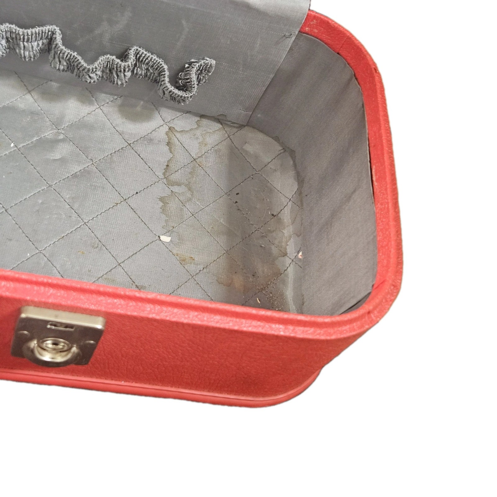 Cool 1960s Rare Red Train/Makeup Case With Mirror