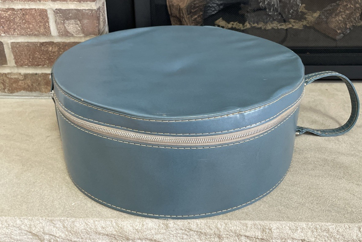 Vintage Travel Joy Luggage Blue Round Train Case Travel Suitcase Lined