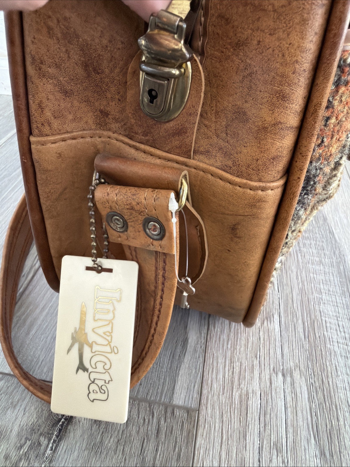 VTG Argosy By Invicta Plaid Tweed Carry On Shoulder Bag Weekender Brown 16″