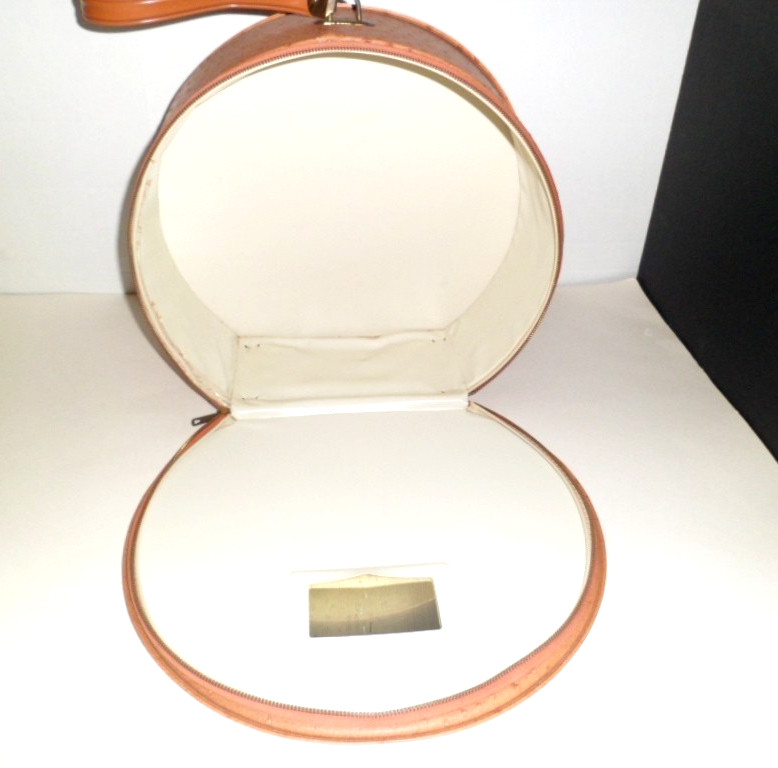 VTG 1960’s RETRO ROUND FAUX OSTRICH LEATHER VINYL TRAIN LUGGAGE CASE OVERNIGHT